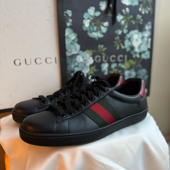 Gucci Other - NWT Gucci Ace Black Leather Sneakers with Red and Green Stripe, Size Men’s 8.5-9